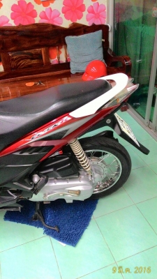 ขาย Honda Click i สภาพสวยมาก ยางใหม่ ทั้งหน้า - หลัง ภาษีเต็ม พร้อมชุดโอน ราคา 16500 บาท