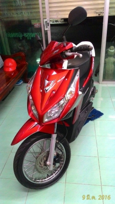 ขาย Honda Click i สภาพสวยมาก ยางใหม่ ทั้งหน้า - หลัง ภาษีเต็ม พร้อมชุดโอน ราคา 16500 บาท