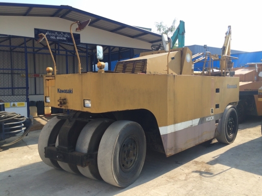 ส่งมอบครับ 9ล้อ KAWASAKI KR20D มุ่งหน้าสู่ประเทศเพื่อนบ้าน ส่งมอบครับ 9ล้อ KAWASAKI KR20D มุ่งหน้าสู่ประเทศเพื่อนบ้าน