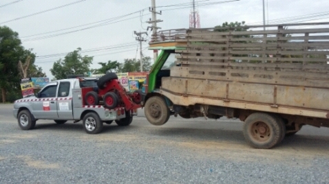 รถยก กับ ไดน่า รถยก กับ ไดน่า