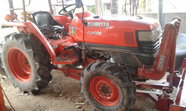 ขายรถไถคูโบต้า รุ่นL3408 ปี 50 สภาพเยี่ยมพร้อมใช้อุปกรณ์ครบเอกสารพร้อมโอน ชั่วโมงงานน้อย 2078 ชั่วโมง ขายรถไถคูโบต้า รุ่นL3408 ปี 50 สภาพเยี่ยมพร้อมใช้อุปกรณ์ครบเอกสารพร้อมโอน ชั่วโมงงานน้อย 2078 ชั่วโมง