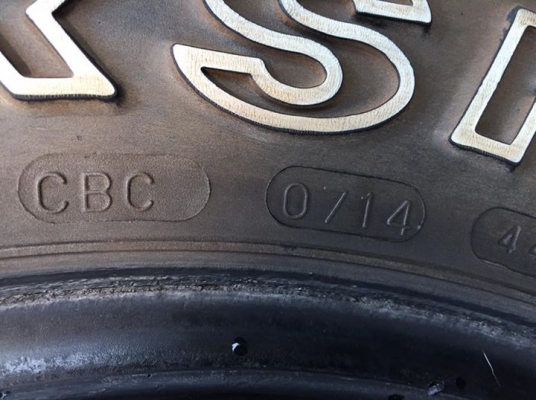 ขายยาง Maxxis buck shot 265/75/16 ปี14