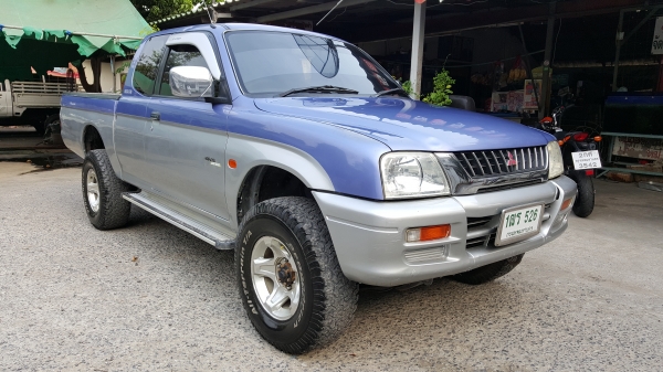 ขายมิตซูสตาด้าแกรนดิส 2800 ดีเซล 4x4