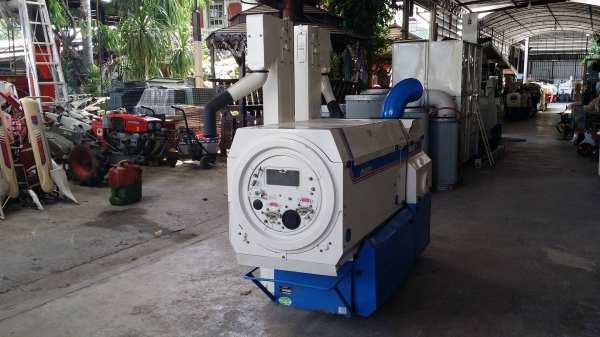 เครื่องสีข้าวกล้องเก่าญี่ปุ่น ISEKI  รุ่น MX400 สภาพเครื่องสวย พร้อมใช้งาน