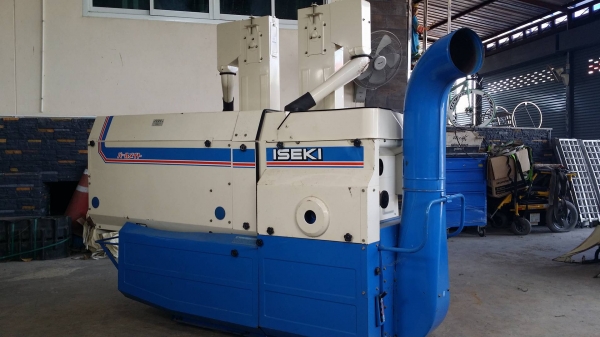 เครื่องสีข้าวกล้องเก่าญี่ปุ่น ISEKI  รุ่น MX400 สภาพเครื่องสวย พร้อมใช้งาน