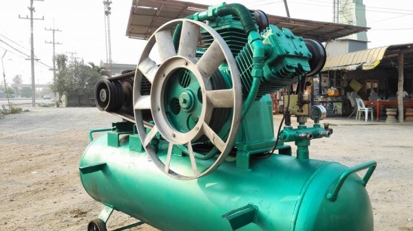 *** Sold *** ปั้มลม FUSHENG 15 HP ถัง 350 ลิตร ไฟ 380V สภาพใหม่ หัวปั้มแน่นๆวิ่งนิ่มเสียงเงียบมาเทสก่อนได้!!