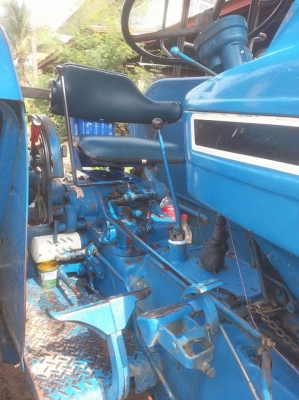 ขายรถไถฟอร์ด 6600