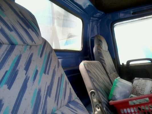 6ล้อติดเครน2.5ตัน