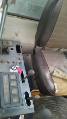 ขา่ย รถขุด แบคโฮ พร้อมหัวคีบไม้ คีบเหล็ก KOMATSU PC 40-5 เก่าญี่ปุ่น มีตู้เก๋ง