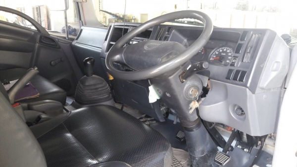 ขายรถหกล้อดัมพ์ Isuzu dega เครื่อง 150 แรง ปี 53 ดัมพ์ยาว 4 เมตร ยาง 7.50-16" ไมล์ 90,xxx รถสวยพร้อมใช้งาน