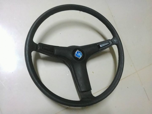 พวงมาลัยมาสด้า 808 ได้ทั้ง2 และ4 ประตู