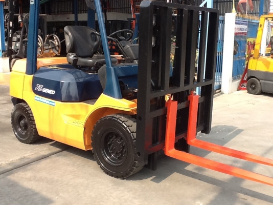 ขายรถโฟลค์ลิฟท์  toyota7FG25