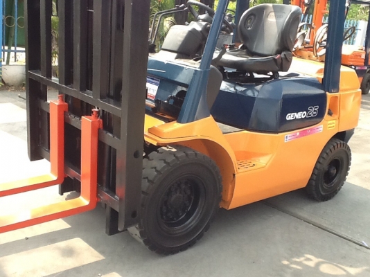 ขายรถโฟลค์ลิฟท์  toyota7FG25