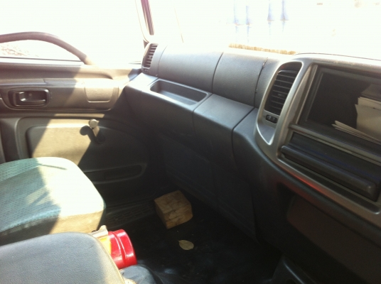 Hino 500 ปี 53 FL1JTKA เครื่อง JO8CVD 260 แรง ตู้ 10 บานไม่มีเสายาว 7.50 เมตร สภาพสวย