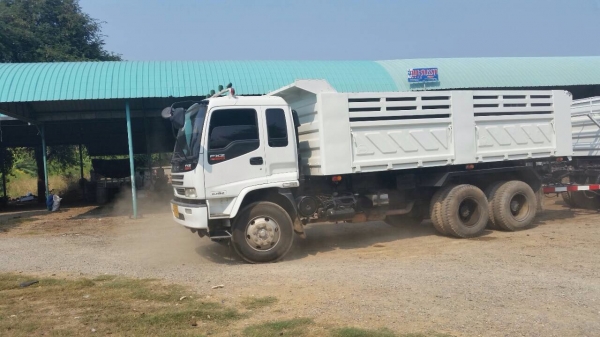 ขายรถบรรทุก ISUZU เครื่อง 320 แรง ปี 50 กระบะดัมพ์สามมิตร ลูก 3 เพลาแท้ ทะเบียนพร้อม ขายรถบรรทุก ISUZU เครื่อง 320 แรง ปี 50 กระบะดัมพ์สามมิตร ลูก 3 เพลาแท้ ทะเบียนพร้อม