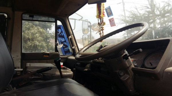 ขายๆ 655,000บ สิบล้อ นิสัน UD CWM430W 230ปี40 แม่เดียว ดั้ม มีเนียม สภาพดีสวยบางเดิมพร้อมใช้ เล่มทะเบียนพร้อมโอน มีระบบลากจูง ราคานี้ขับสงถึง