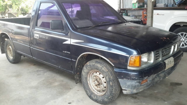 ขายรถกะบะTFR  ปี34 แคชชีสวย เครื่องใช้งานได้ ทะเบียรขาด1ปี สภาพพร้อมใช้งาน