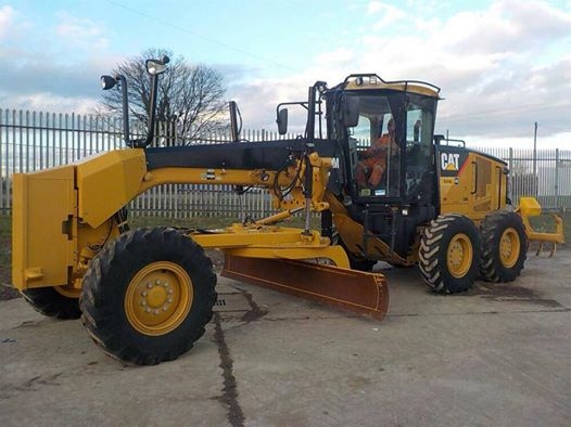 ขาย รถเกรด12M จำหน่าย รถ เครื่องจักร นำเข้า100\% อปกรณ์ทุกชิด ราคาถูก eurotec. 0818176901