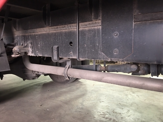 ขาย 6 ล้อ อีซูซุ FRR 210 แรง ตู้แห้ง  ยาว 6.5 ม. วิ่งน้อย 1x,xxx สภาพสวยจัด พร้อมใช้  จัดแนนท์ได้ครับ สนใจติดต่อ 081-9420141  ,  081-5715326