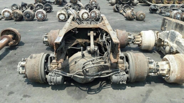 เสื้อเพลามิตซูเบรคแห้งของรุ่นใหม่สองเพลาสภาพสวย ของนอก  ราคา 145,000 ต่อรองได้