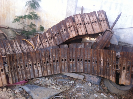 คูโบต้า HK250 เครื่องอีซูซุ 100 แรง ดีปั้มเฟืองดี เฟืองดัวเดินเปลี่ยนแล้ว ตัวนำมี ต่อรองได้