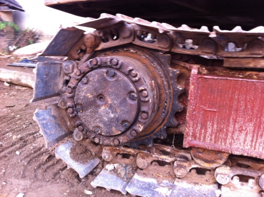 คูโบต้า HK250 เครื่องอีซูซุ 100 แรง ดีปั้มเฟืองดี เฟืองดัวเดินเปลี่ยนแล้ว ตัวนำมี ต่อรองได้