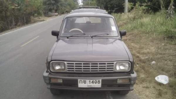 mazda FAMILIA กระบะน้อย