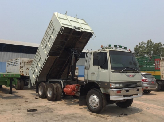 แสงฟ้าเต๊นท์รถ//ขายรถพ่วง10ล้อ2เพลาดั้มแม่ลุก เครื่อง320แรง เสื้อเพลาZM ยางใหม่18เส้น