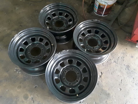 ล้อกะทะ TCPY ลาย Rock 6/139 ขอบ16*8 ET-10 สวยๆ 1ชุด