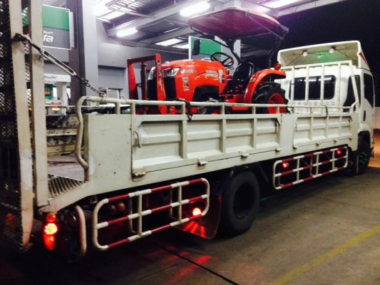 คูโบต้า L3202 SP 4 WD พร้อมใบมีดดันหน้า เล่มทะเบียนพร้อม