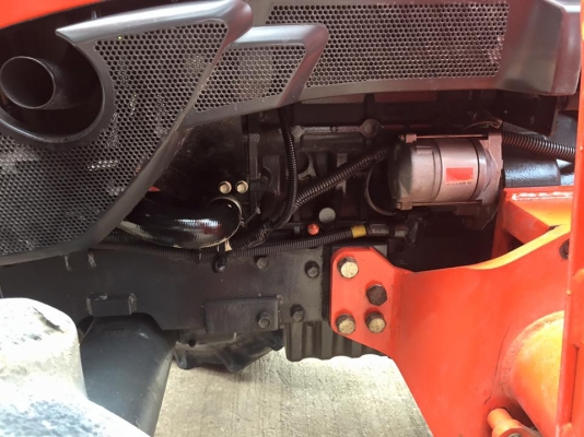 ขายรถไถ Kubota L3608(4WD) พร้อมชุดบุ้งกี๋ รถสวย เดิมๆ พร้อมใช้งาน