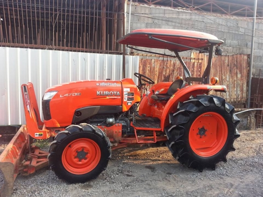 คูโบต้า L4708 4 WD พร้อมใบมีดตราช้าง ผานไถ DH246F เล่มพร้อม