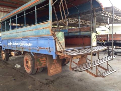 ISUZU NPR 115 ปี 2533 รถพร้อมใช้ เครื่องดี เอกสารครบพร้อมโอน ISUZU NPR 115 ปี 2533 รถพร้อมใช้ เครื่องดี เอกสารครบพร้อมโอน