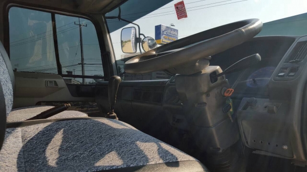 ขาย HINO FL1J กระบะล่องสามมิตรไม่ดั้ม