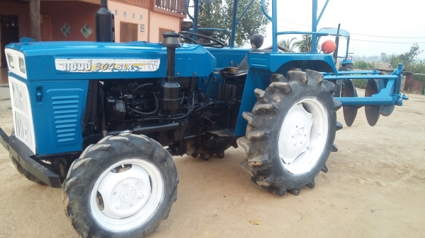 จัดส่งพี่ จังหวัดยโสธรครับ ขายรถไถเเชมป์304SLX 4×4 โฟวิน พร้อมผาน5ใบ22 พร้อมใช้งาน จัดส่งพี่ จังหวัดยโสธรครับ ขายรถไถเเชมป์304SLX 4×4 โฟวิน พร้อมผาน5ใบ22 พร้อมใช้งาน