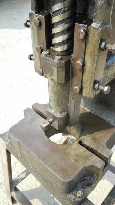 Sell>> ปั้มคอม้า ปั้มคาราบาว เบอร์ 1 สภาพเดิมๆไม่ทำสี ไม่มีช้ำ หน้าโต้ะสวยเฟืองคมกลไกยังดีหมุนนิ่มพร้อมใช้งาน!!