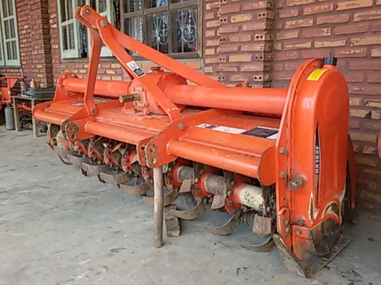 ตราช้าง 1.8เมตร สภาพสวยครับ