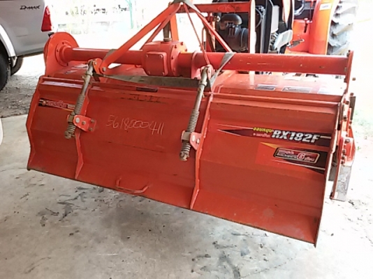 ตราช้าง 1.8เมตร สภาพสวยครับ ตราช้าง 1.8เมตร สภาพสวยครับ