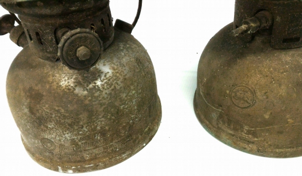 ตะเกียงเก่า 2 ตัว ขายรวมตามสภาพ นักสะสมไม่ควรพลาด ราคานี้ส่ง Ems ให้ครับ