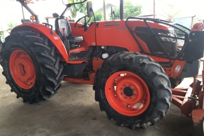 ** ราคา 870,000 ** KUBOTA M9540  รถเดิมทั้งคัน สีเดิม ยางเดิม เครื่องเดิม ไม่เคยทำ รถ 900 ชม.เท่านั้น.. โทร 062 387-4789