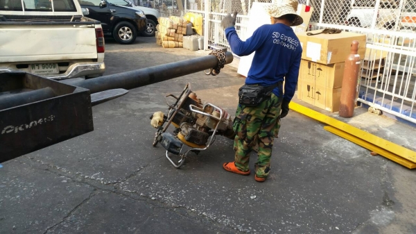 tractor-backhoe ส่งเครื่องตบดินกระโดด แบบจิงโจ้ ไปสงขลา เรียบร้อยแล้วครับ ขอบคุณครับ tractor-backhoe ส่งเครื่องตบดินกระโดด แบบจิงโจ้ ไปสงขลา เรียบร้อยแล้วครับ ขอบคุณครับ