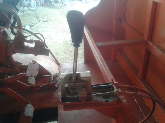 อีแต๋นสวยๆๆคันซีหน้า5เกียร์6ล้อ โตโยต้าBU เกียร์สาย เลพาลอย สตาร์ทมือ ยาง750/15