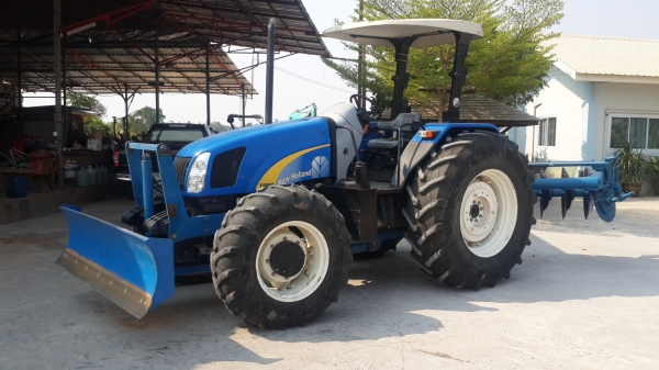 ** ราคา1,050,000 ** NEW HOLLAND รุ่น T5060 ใบดัน+ผาน7 106 แรงม้า รถเดิมทั้งคัน สีเดิม เครื่องเดิม ไม่เคยทำ