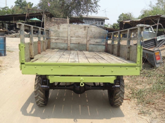 อีแต๋น เครื่อง 8 แรง พร้อมใช้งาน สวยๆ