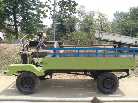 อีแต๋น เครื่อง 8 แรง พร้อมใช้งาน สวยๆ อีแต๋น เครื่อง 8 แรง พร้อมใช้งาน สวยๆ