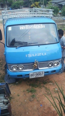 ขายรถ4ล้อไหย่พร้อมไช้งาน พร้อมโอน เจ้าของขายเอง ราคาคุยกันได้