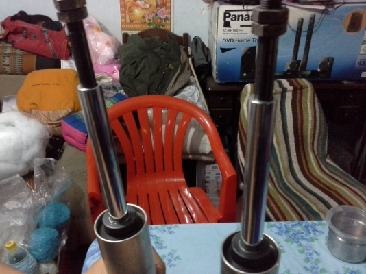 ขายโช็คอัพหน้า vigo หรือฟอร์จูนเนอร์สภาพดีครับไม่รั่วไม่ซึม