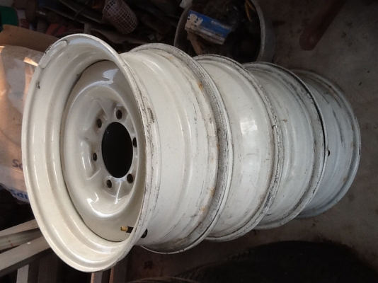 ขายกะทะเหล็ก 6 รู ติดมากับกระบะอเมริกัน