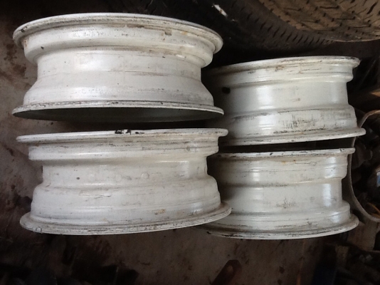 ขายกะทะเหล็ก 6 รู ติดมากับกระบะอเมริกัน