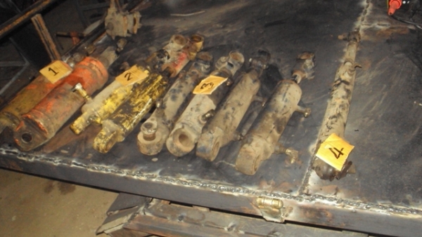 ขายกระบอกไฮดรอลิคหลายขนาด